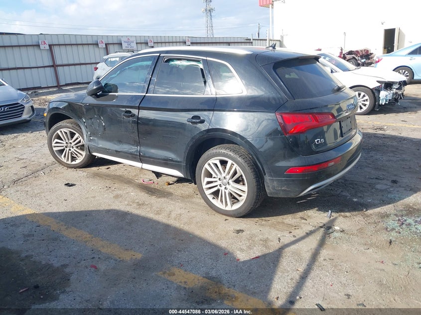 2018 Audi Q5 2.0T Premium/2.0T Tech Premium