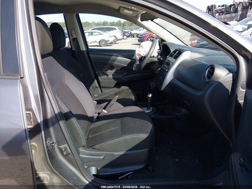 2017 Nissan Versa 1.6 S/1.6 S+/1.6 Sl/1.6 Sv