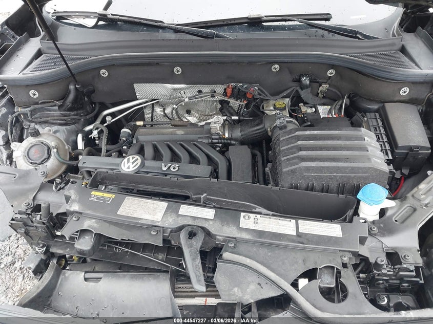2020 Volkswagen Atlas Cross Sport 3.6L V6 Sel Premium R-Line VIN: 1V2TE2CA1LC221204 Lot: 44547227
