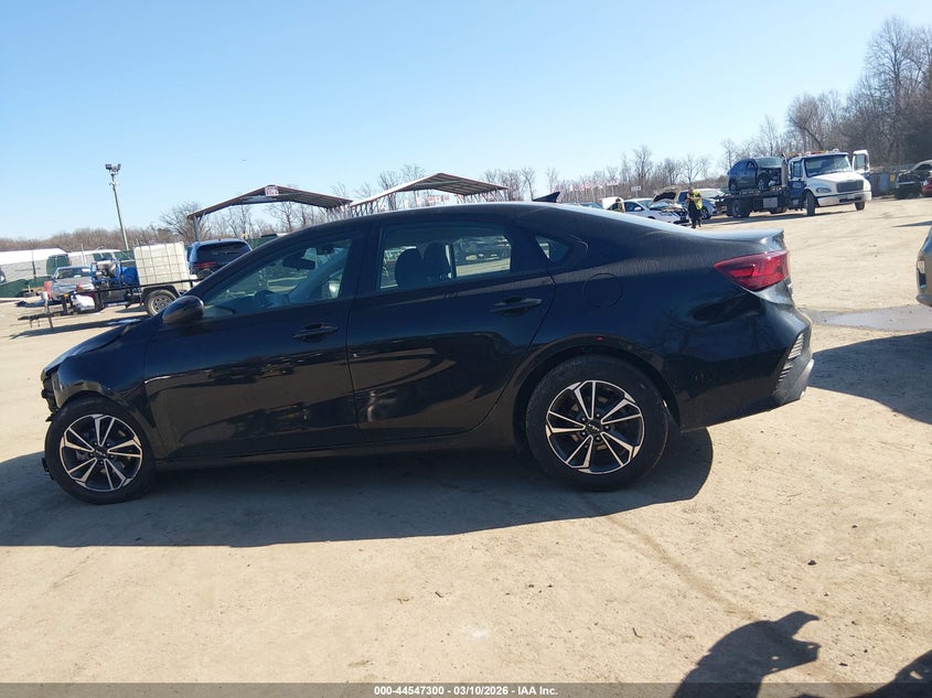 2024 Kia Forte Lxs VIN: 3KPF24ADXRE805702 Lot: 44547300