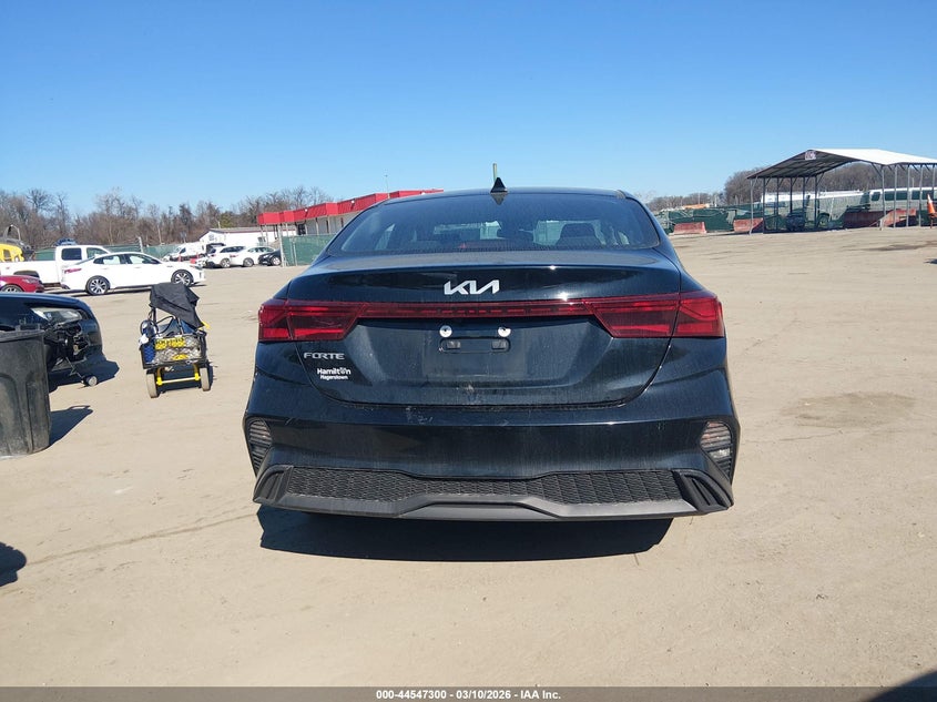 2024 Kia Forte Lxs VIN: 3KPF24ADXRE805702 Lot: 44547300