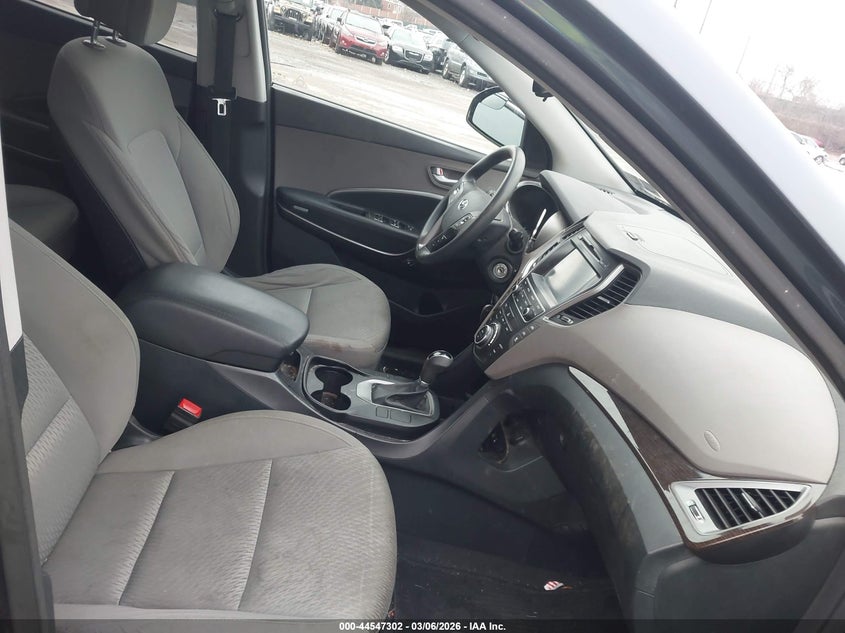 2017 Hyundai Santa Fe Se