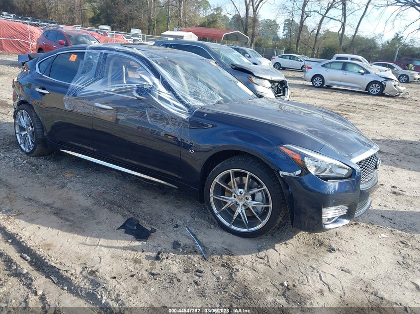 JN1BY1PP9FM601745 INFINITI Q70L Photo 1