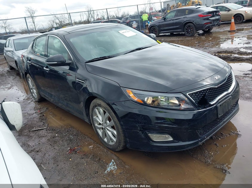 KIA OPTIMA 2015. Lot# 44547415. VIN 5XXGN4A70FG436860. Photo 1