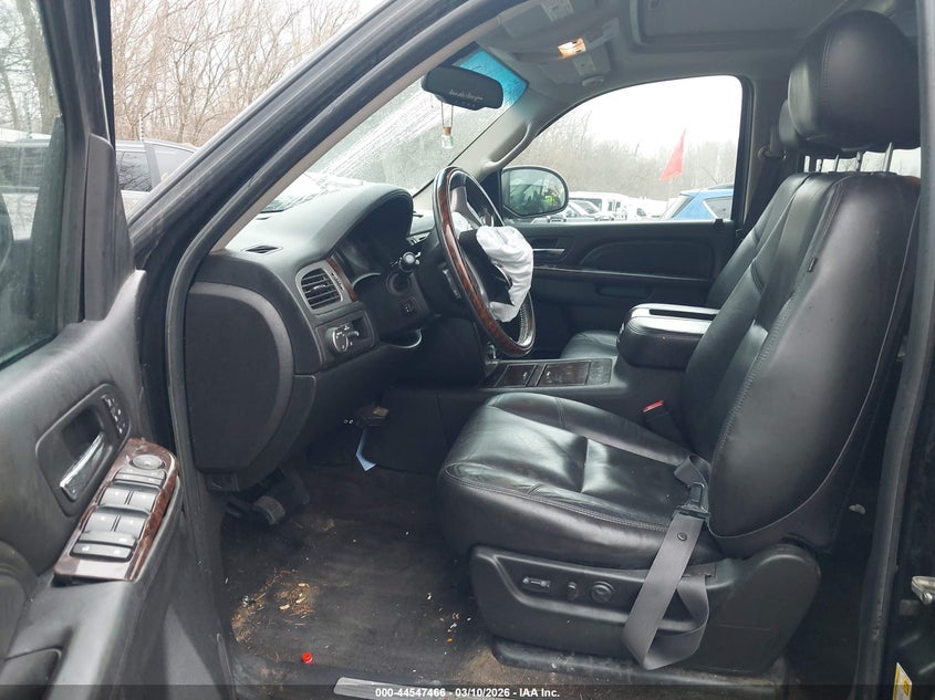 2011 GMC Yukon Xl 1500 Denali