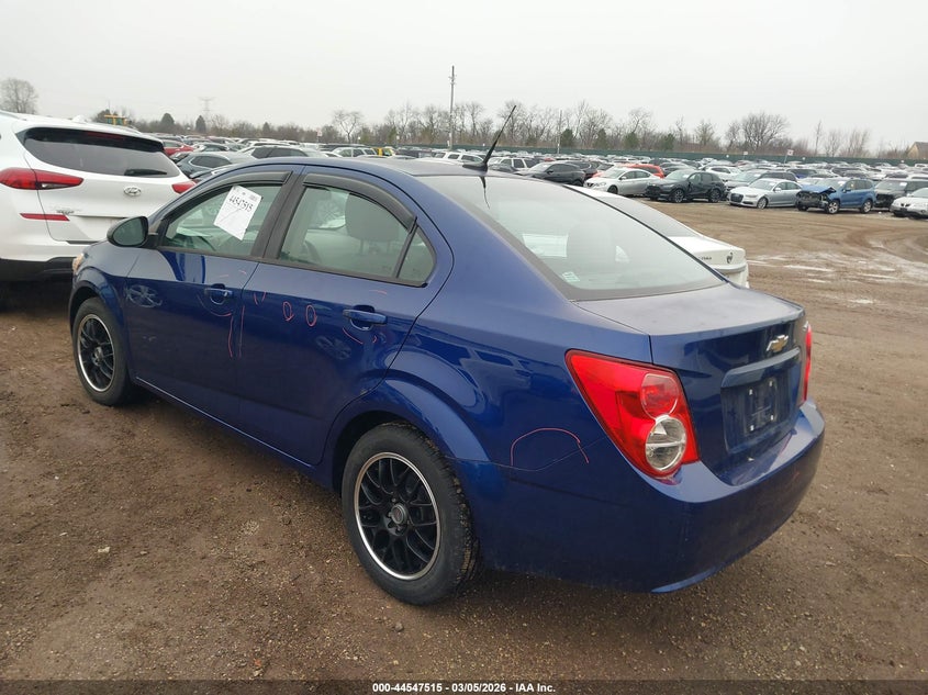 2013 Chevrolet Sonic Ls Auto