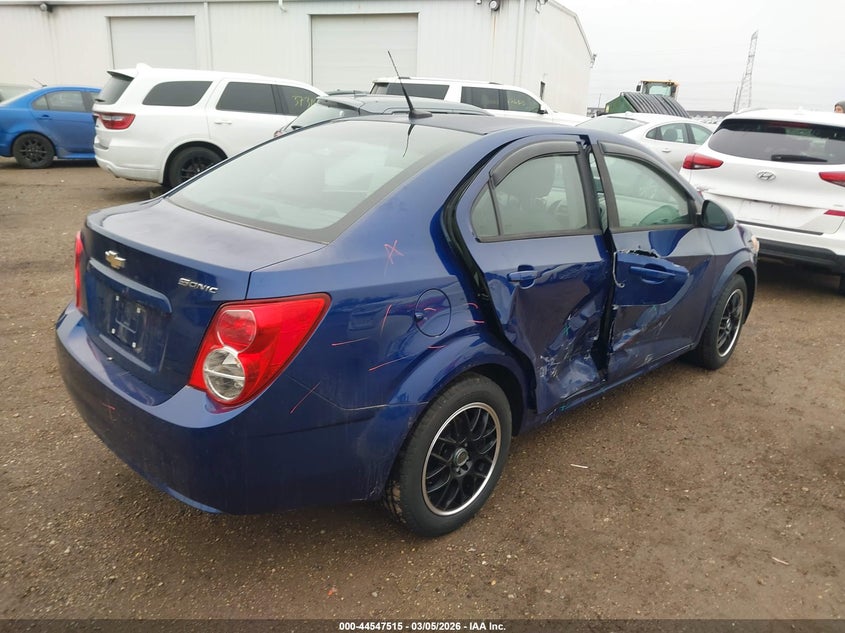 2013 Chevrolet Sonic Ls Auto