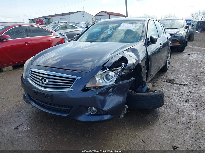 2012 Infiniti G37 Journey