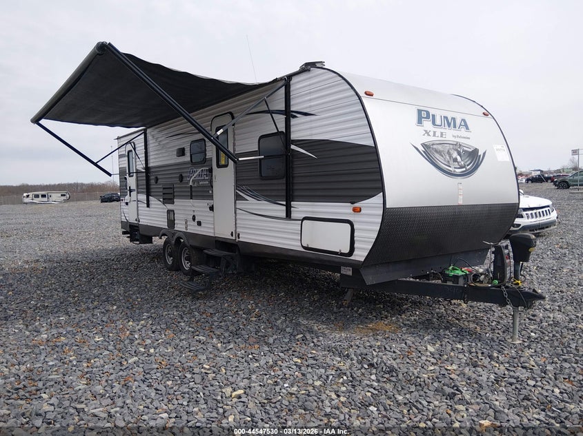 2017 PALOMINO PUMA XLE 28DSBC TRAVEL TRAILER