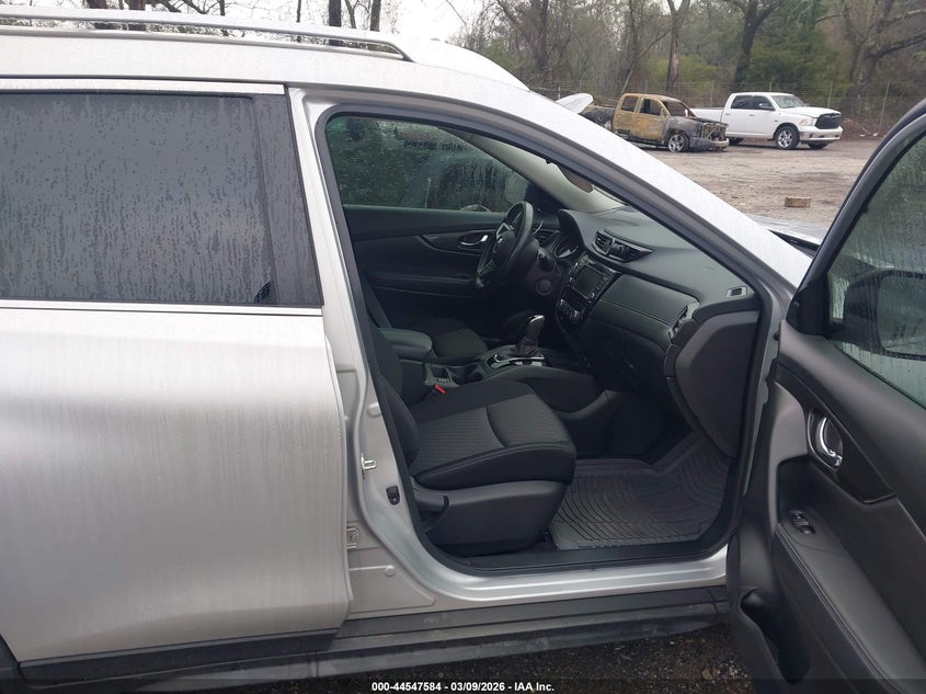 2020 Nissan Rogue Sv Fwd