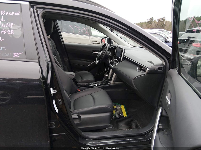 2022 Toyota Corolla Cross Xle