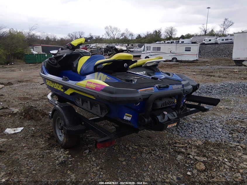 2020 Seadoo Wake Pro 230