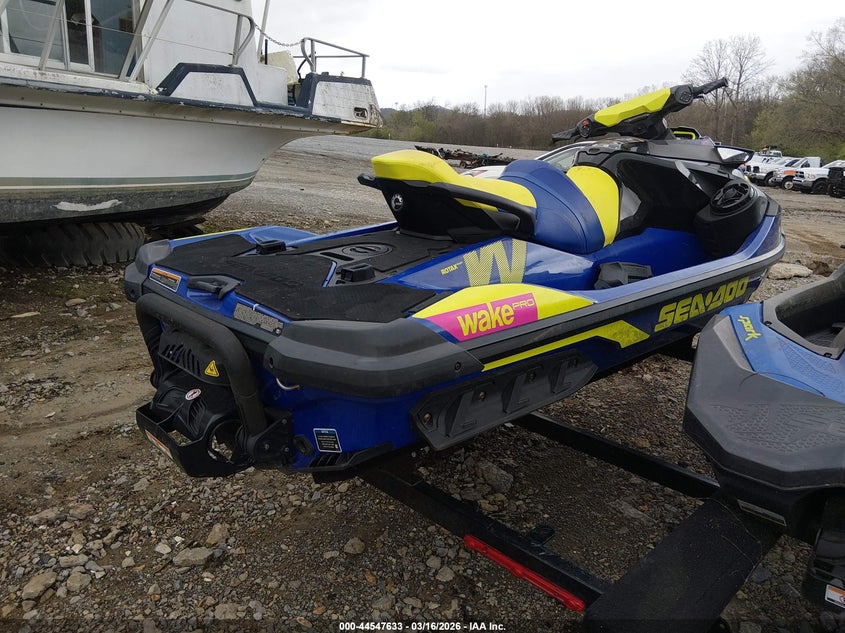 2020 Seadoo Wake Pro 230