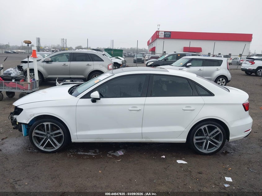 2017 Audi A3 2.0T Premium VIN: WAUAUGFF0H1031796 Lot: 44547635