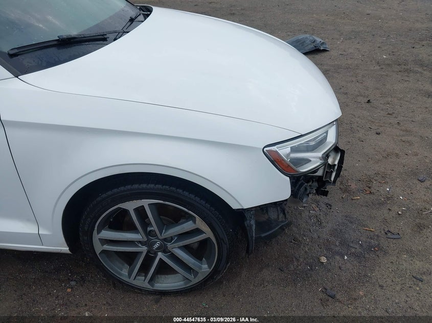 2017 Audi A3 2.0T Premium VIN: WAUAUGFF0H1031796 Lot: 44547635