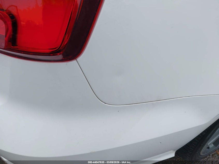 2017 Audi A3 2.0T Premium VIN: WAUAUGFF0H1031796 Lot: 44547635