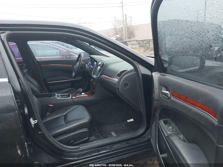 2013 Chrysler 300 Motown