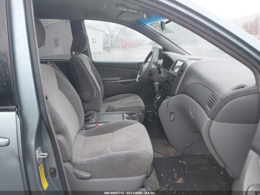 2008 Toyota Sienna Ce/Le