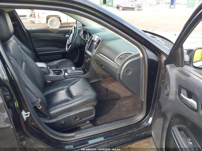 2018 Chrysler 300 Touring L