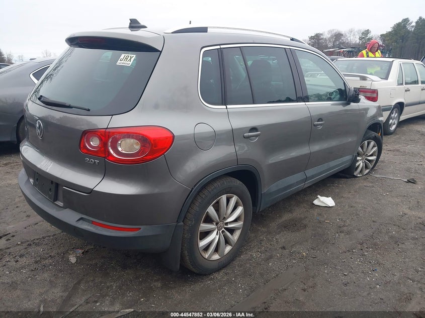 2011 Volkswagen Tiguan Se
