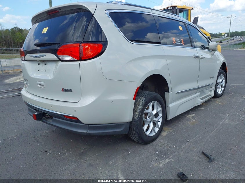Vin: 2c4rc1eg9kr708279, lot: 45044734, chrysler pacifica touring l plus 20194