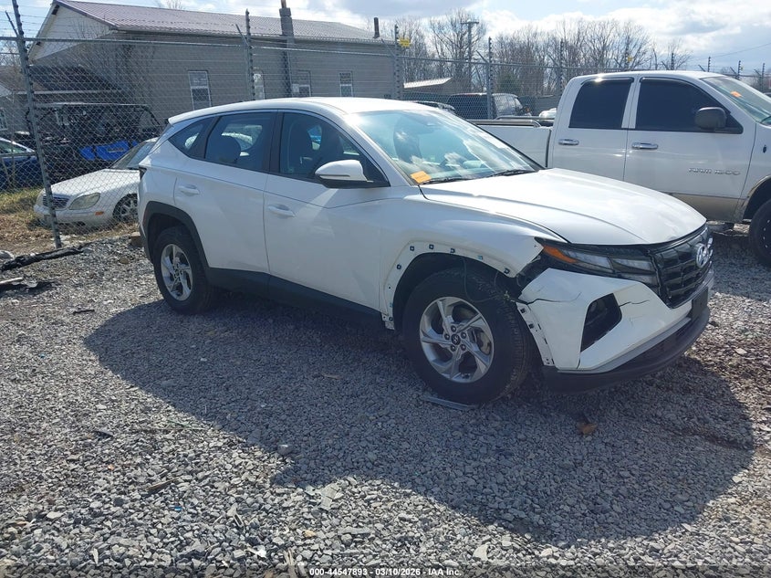 2022 Hyundai Tucson Se