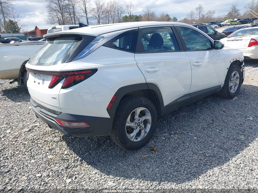 2022 Hyundai Tucson Se