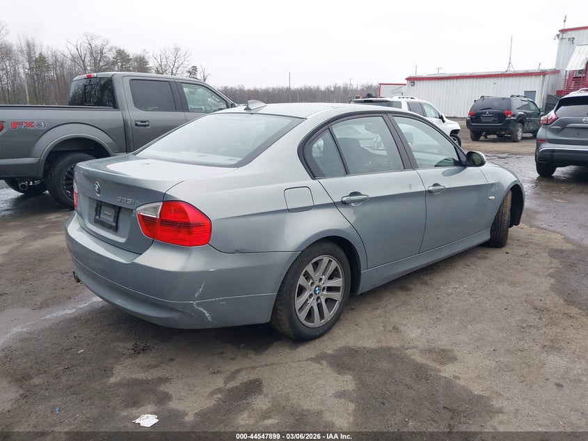 2006 BMW 325I