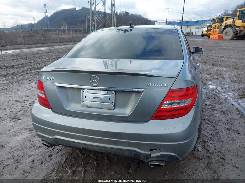 2014 Mercedes-Benz C 300 Sport 4Matic VIN: WDDGF8AB8EG220387 Lot: 44547905