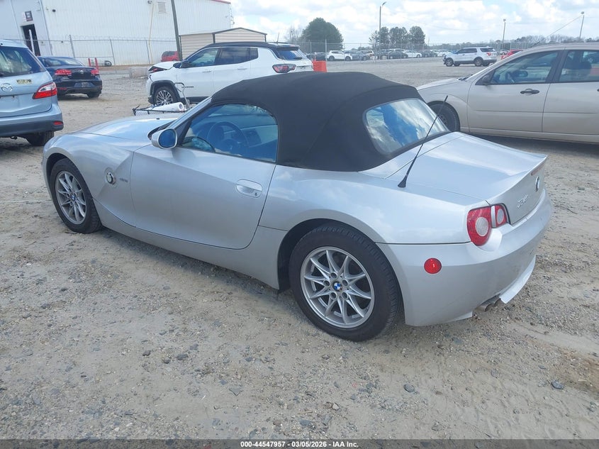 2005 BMW Z4 2.5I
