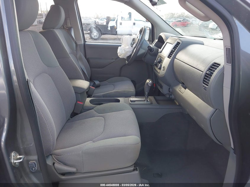 2019 Nissan Frontier Sv