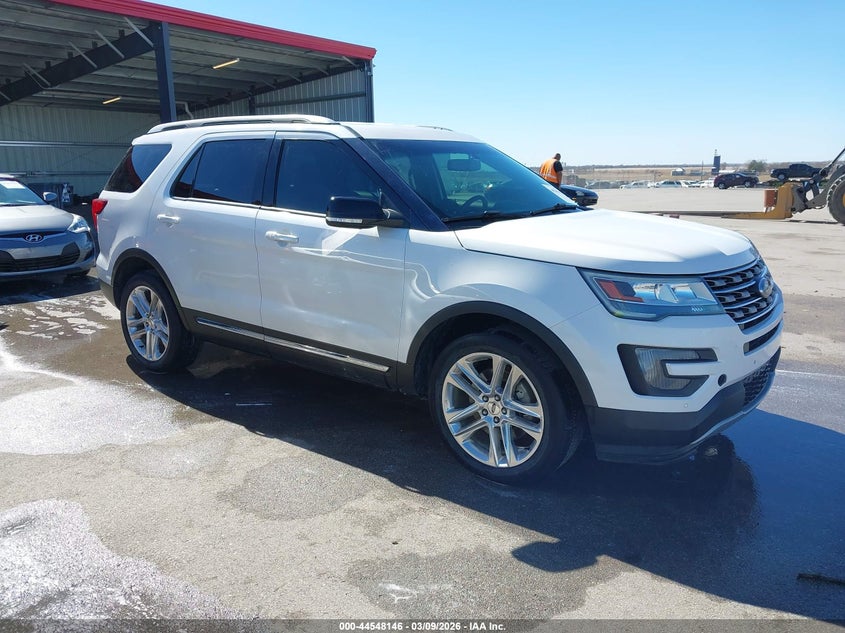 2016 FORD EXPLORER auction photo 1