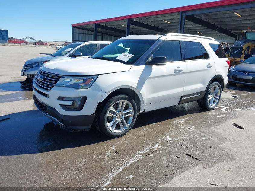 2016 FORD EXPLORER auction photo 2