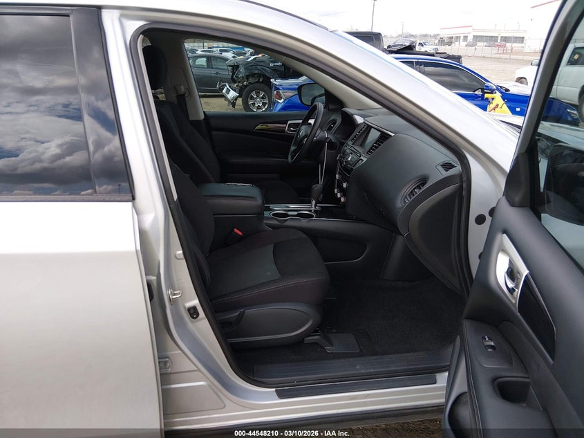 2020 Nissan Pathfinder S 2Wd