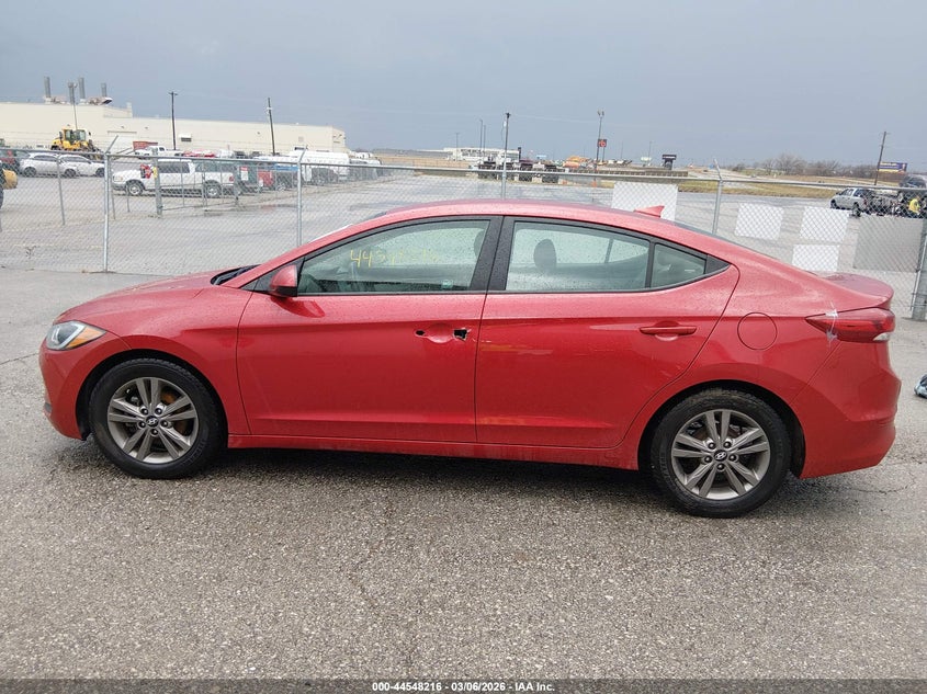 VIN 5NPD84LF9HH029237 2017 HYUNDAI ELANTRA SE