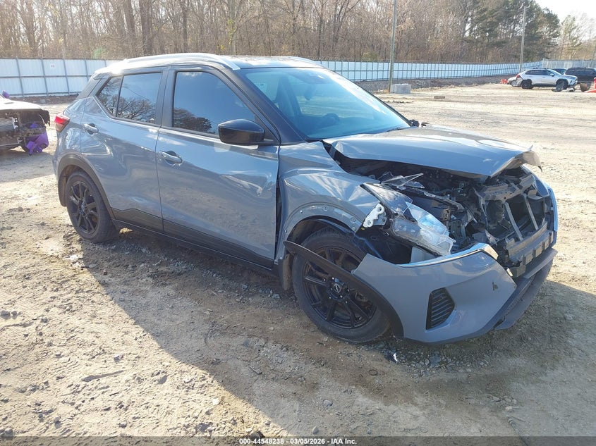 2023 Nissan Kicks Sv Xtronic Cvt