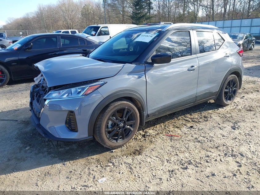 2023 Nissan Kicks Sv Xtronic Cvt