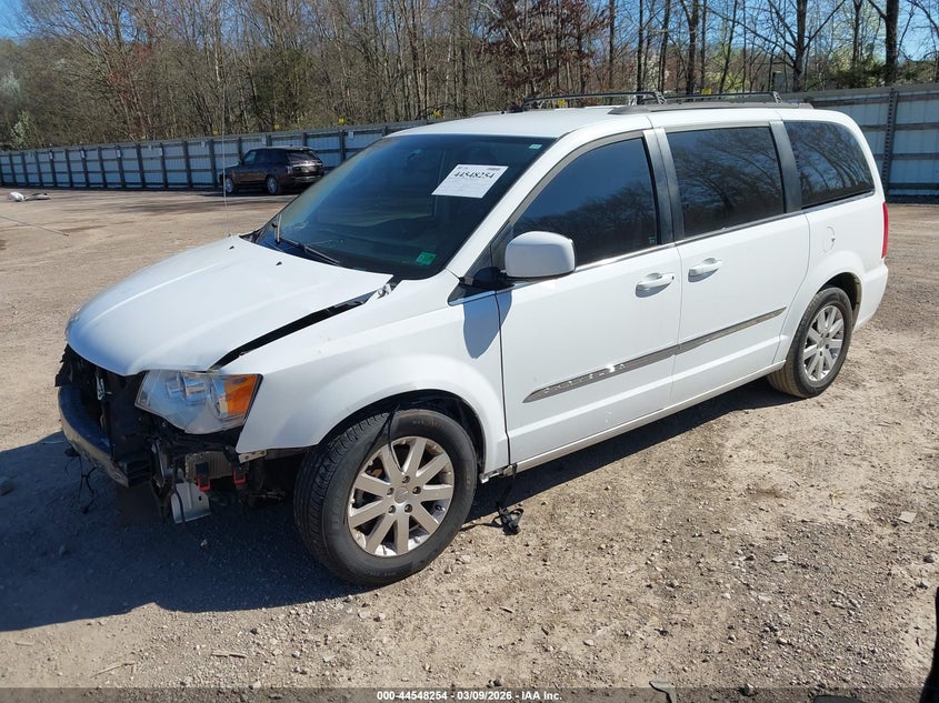 2015 Chrysler Town & Country Touring
