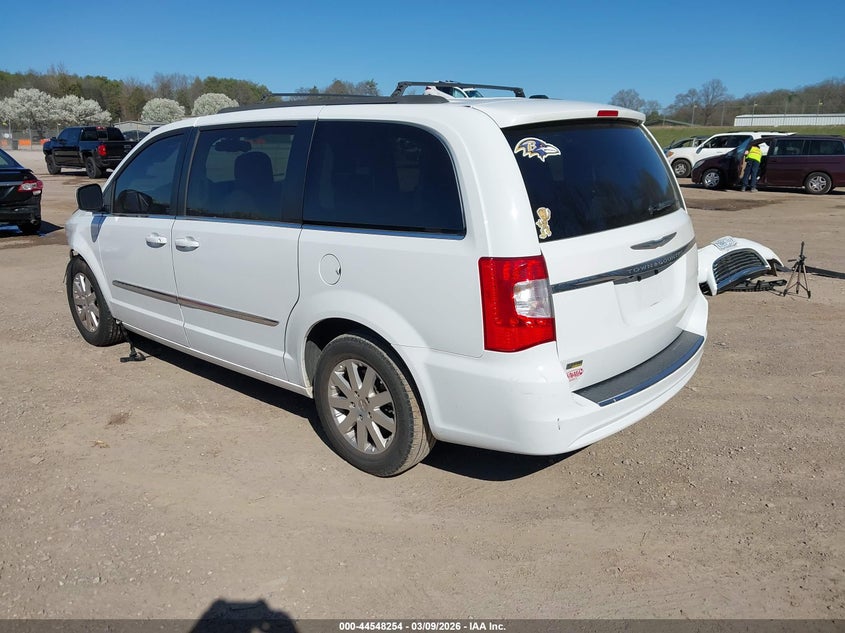 2015 Chrysler Town & Country Touring