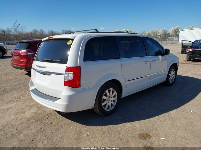 2015 Chrysler Town & Country Touring