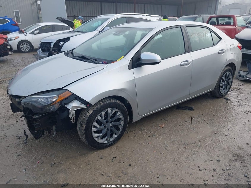 VIN 2T1BURHE2KC166854 2019 TOYOTA COROLLA LE