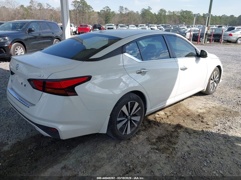 2022 Nissan Altima Sv Fwd