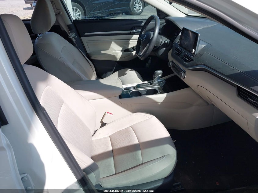 2022 Nissan Altima Sv Fwd