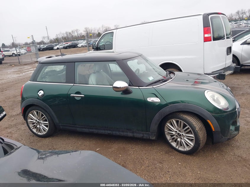 2015 Mini Hardtop Cooper S VIN: WMWXP7C59F2A42237 Lot: 44548353