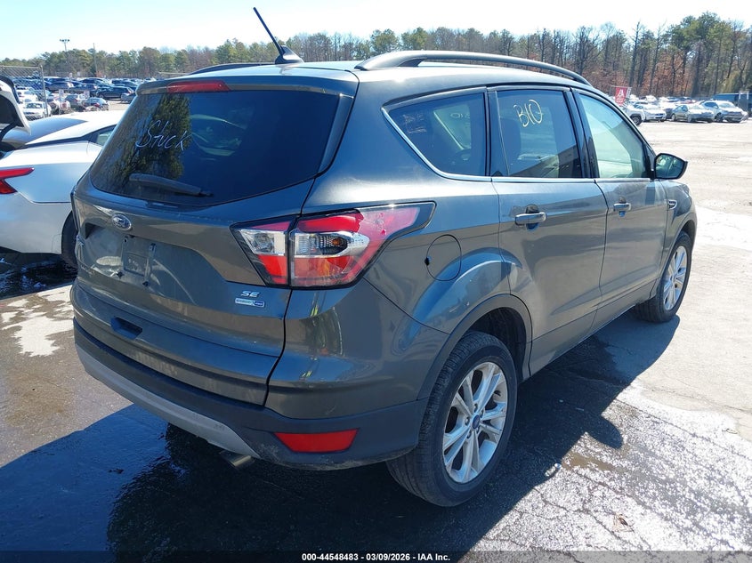 2018 Ford Escape Se