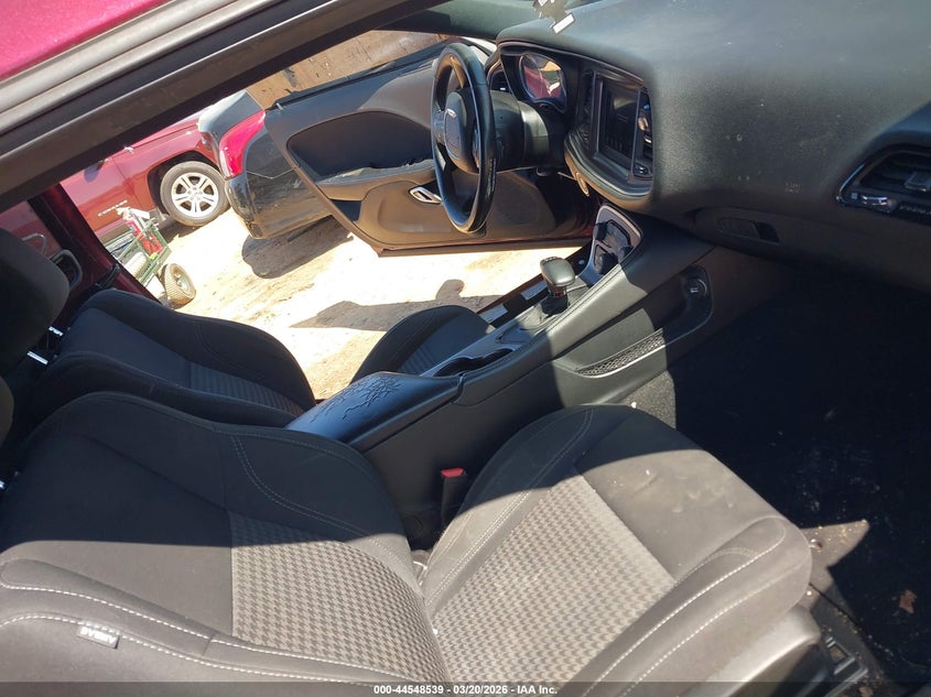 2019 Dodge Challenger Sxt