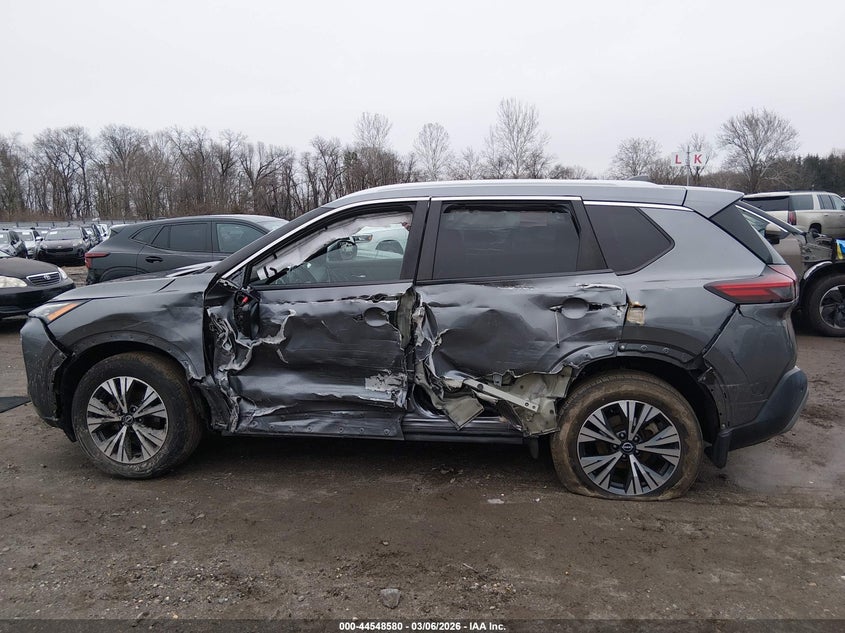 2022 Nissan Rogue Sv Intelligent Awd VIN: 5N1BT3BB4NC677862 Lot: 44548580