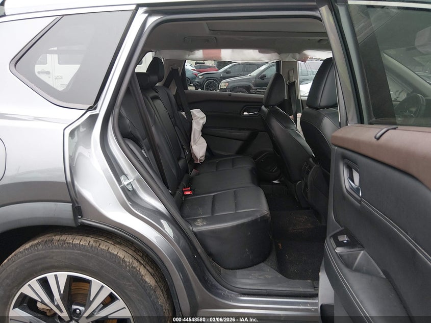 2022 Nissan Rogue Sv Intelligent Awd VIN: 5N1BT3BB4NC677862 Lot: 44548580