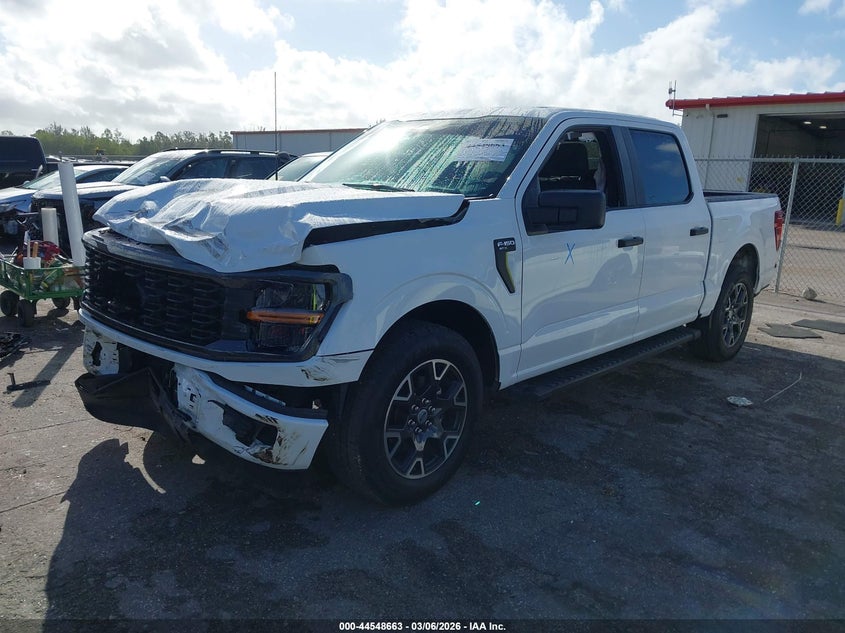 VIN 1FTEW2KP4RFA29893 2024 FORD F-150 STX