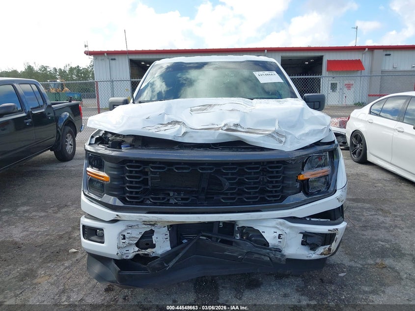 VIN 1FTEW2KP4RFA29893 2024 FORD F-150 STX